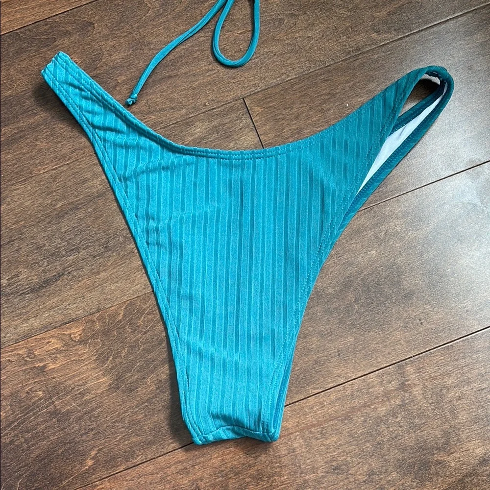 Teal Ribbed Bikini Set - Picture 4 of 7